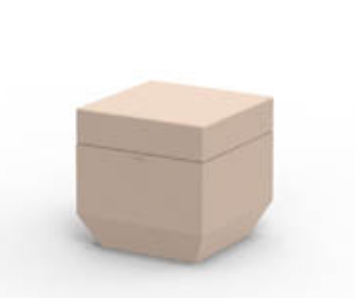 Pouf carré Vela en polyéthylène par Ramón Esteve x Vondom Pouf carré Vela en polyéthylène par Ramón Esteve x Vondom