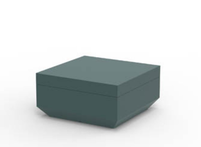 Pouf carré Vela en polyéthylène par Ramón Esteve x Vondom Pouf carré Vela en polyéthylène par Ramón Esteve x Vondom