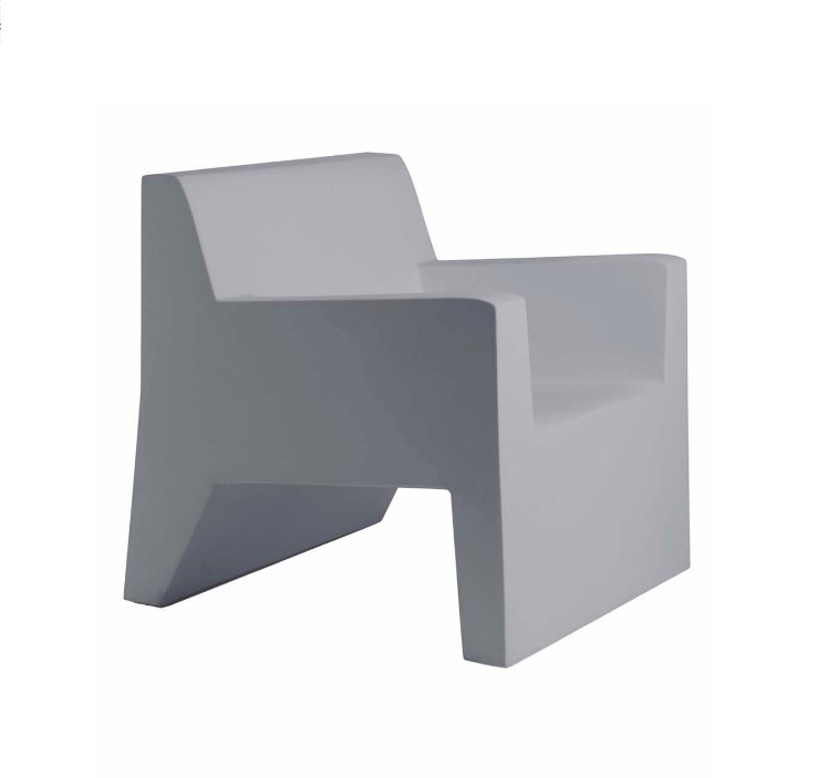 Fauteuil Jut en polyéthylène au design contemporain par Studio Vondom x Vondom Fauteuil Jut en polyéthylène au design contemporain par Studio Vondom x Vondom