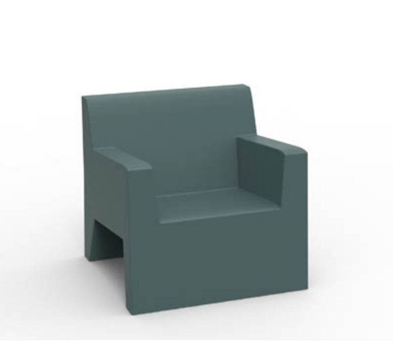 Fauteuil Jut en polyéthylène au design contemporain par Studio Vondom x Vondom Fauteuil Jut en polyéthylène au design contemporain par Studio Vondom x Vondom