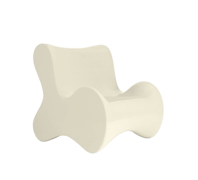 Fauteuil Pal en polyéthylène au design contemporain par Karim Rashid x Vondom Fauteuil Pal en polyéthylène au design contemporain par Karim Rashid x Vondom