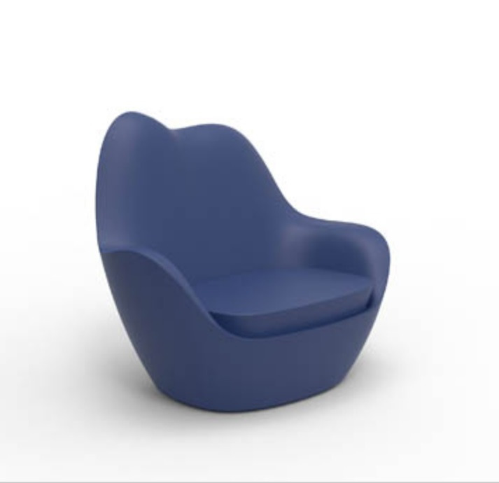 Fauteuil Sabinas en polyéthylène au design contemporain par Javier Mariscal x Vondom Fauteuil Sabinas en polyéthylène au design contemporain par Javier Mariscal x Vondom
