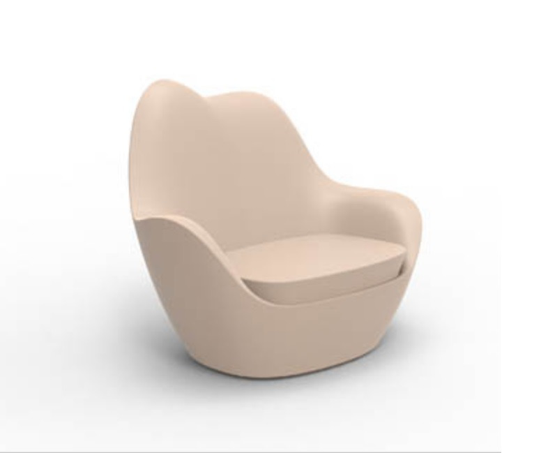 Fauteuil Sabinas en polyéthylène au design contemporain par Javier Mariscal x Vondom Fauteuil Sabinas en polyéthylène au design contemporain par Javier Mariscal x Vondom