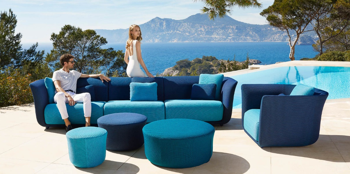Fauteuil Suave en polyuréthane au design contemporain par Marcel Wanders x Vondom Fauteuil Suave en polyuréthane au design contemporain par Marcel Wanders x Vondom