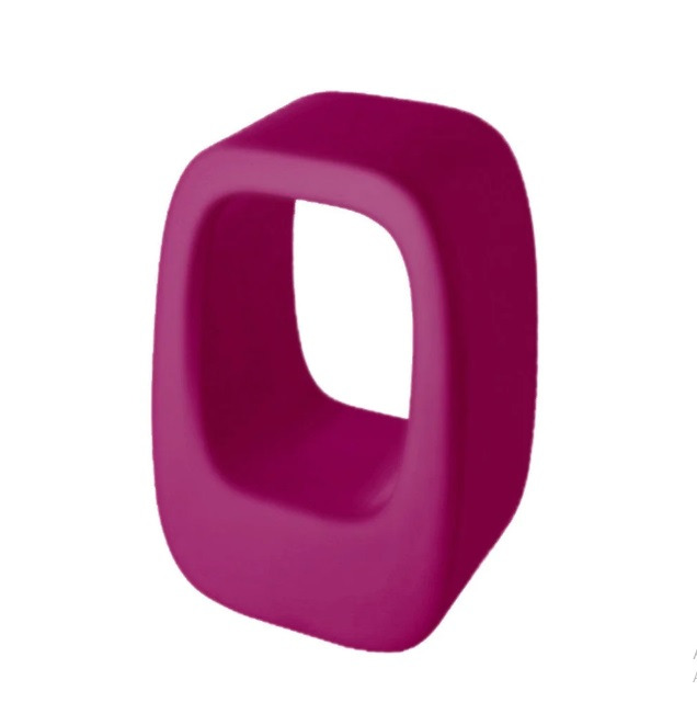 Tabouret haut Lazy Bones en polyéthylène par Barnaby Gunning x SLIDE Studio Tabouret haut Lazy Bones en polyéthylène par Barnaby Gunning x SLIDE Studio