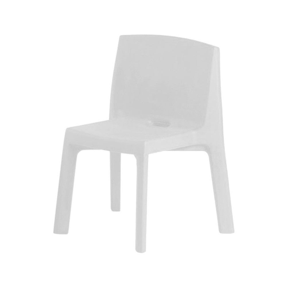 Chaise Q4 en polyéthylène par Jorge Najera x SLIDE Studio