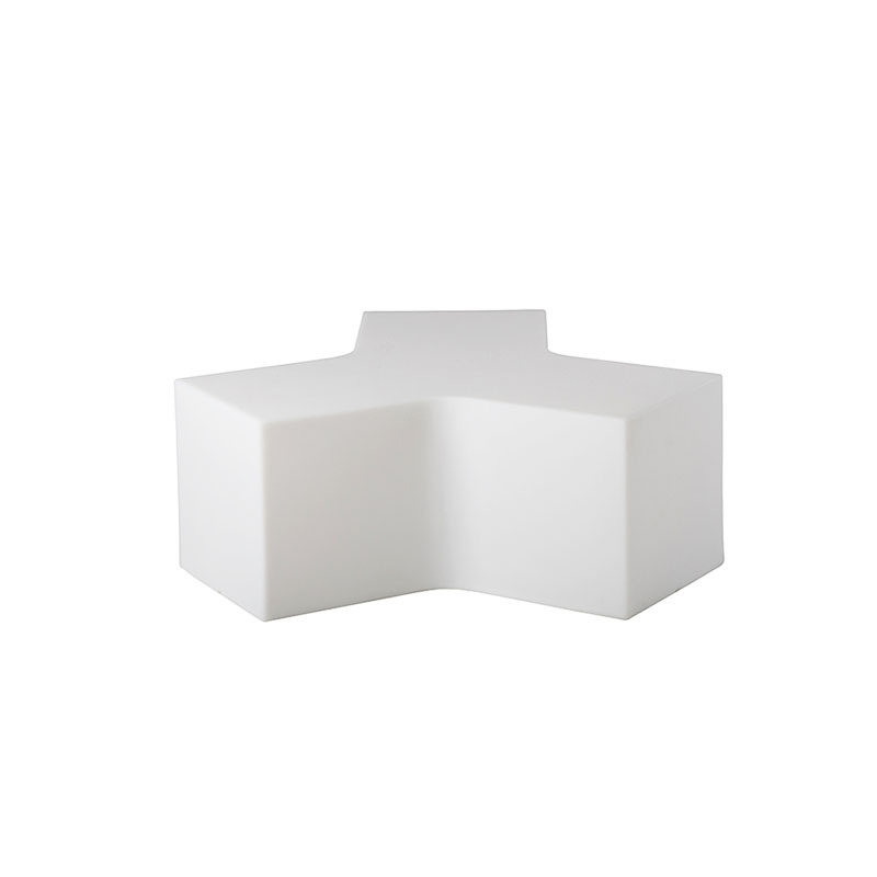 Pouf Ypsilon en polyéthylène blanc _Otoko Design