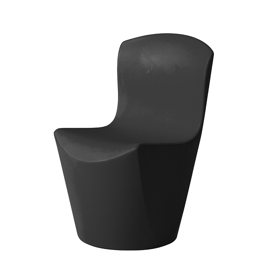 Chaise Zoe en polyéthylène par Guglielmo Berchicci x SLIDE Studio Chaise Zoe en polyéthylène par Guglielmo Berchicci x SLIDE Studio