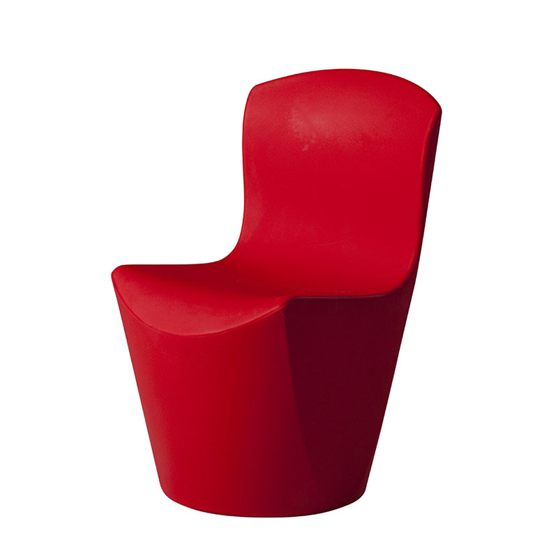 Chaise Zoe en polyéthylène par Guglielmo Berchicci x SLIDE Studio Chaise Zoe en polyéthylène par Guglielmo Berchicci x SLIDE Studio