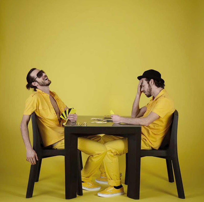 Table Gino en polyéthylène par Giò Colonna Romano x SLIDE Studio Table Gino en polyéthylène par Giò Colonna Romano x SLIDE Studio