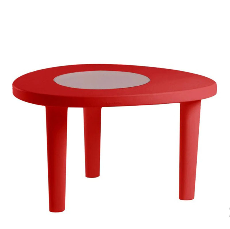 Table Coccodé en polyéthylène par Giò Colonna Romano x SLIDE Studio Table Coccodé en polyéthylène par Giò Colonna Romano x SLIDE Studio