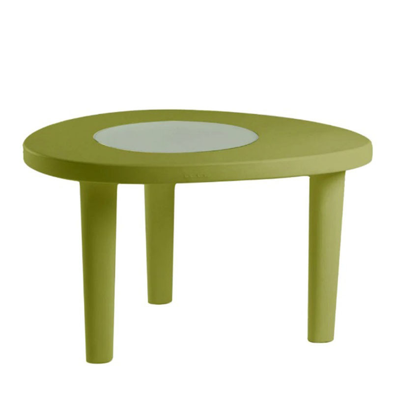 Table Coccodé en polyéthylène par Giò Colonna Romano x SLIDE Studio Table Coccodé en polyéthylène par Giò Colonna Romano x SLIDE Studio