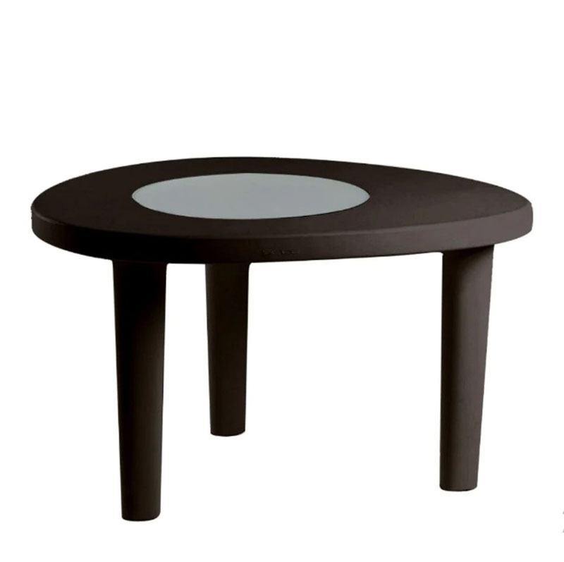 Table Coccodé en polyéthylène par Giò Colonna Romano x SLIDE Studio Table Coccodé en polyéthylène par Giò Colonna Romano x SLIDE Studio