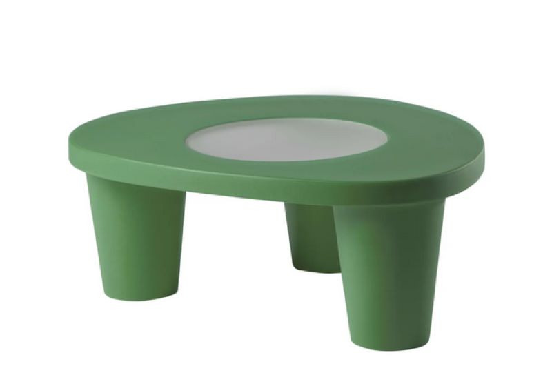 Table basse Low Lita en polyéthylène par Paola Navone x SLIDE Studio Table basse Low Lita en polyéthylène par Paola Navone x SLIDE Studio