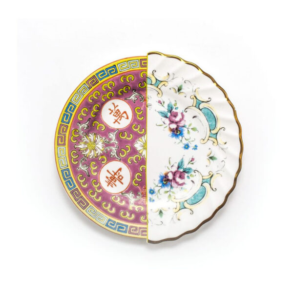 Assiette Hybride Eudossia en porcelaine par CTRLZACK x Seletti sur Otoko Design