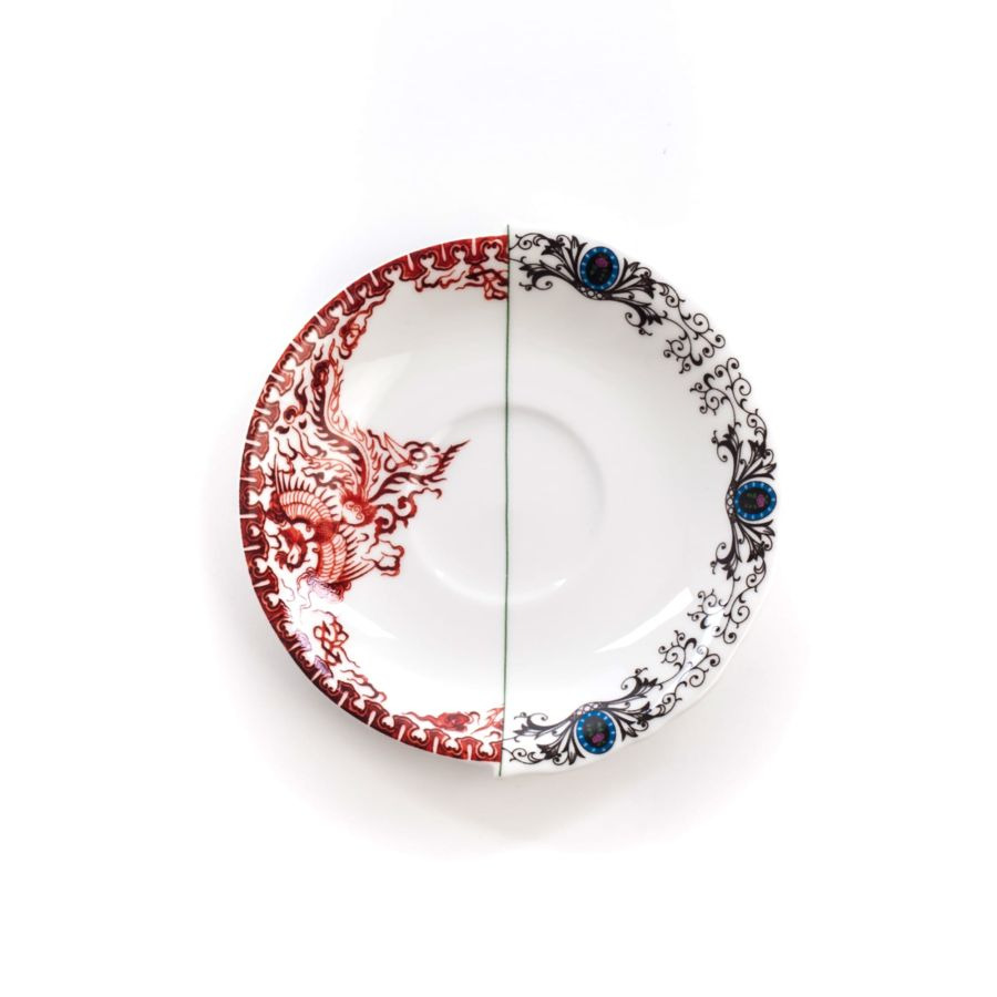 Tasse à thé hybride Zora en porcelaine par CTRLZACK x Seletti Tasse à thé hybride Zora en porcelaine par CTRLZACK x Seletti 3