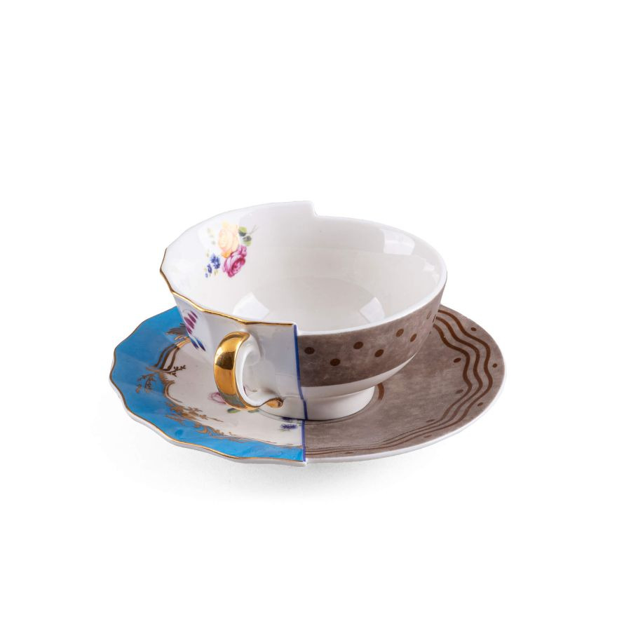 Tasse à thé hybride Kerma en porcelaine par CTRLZACK x Seletti