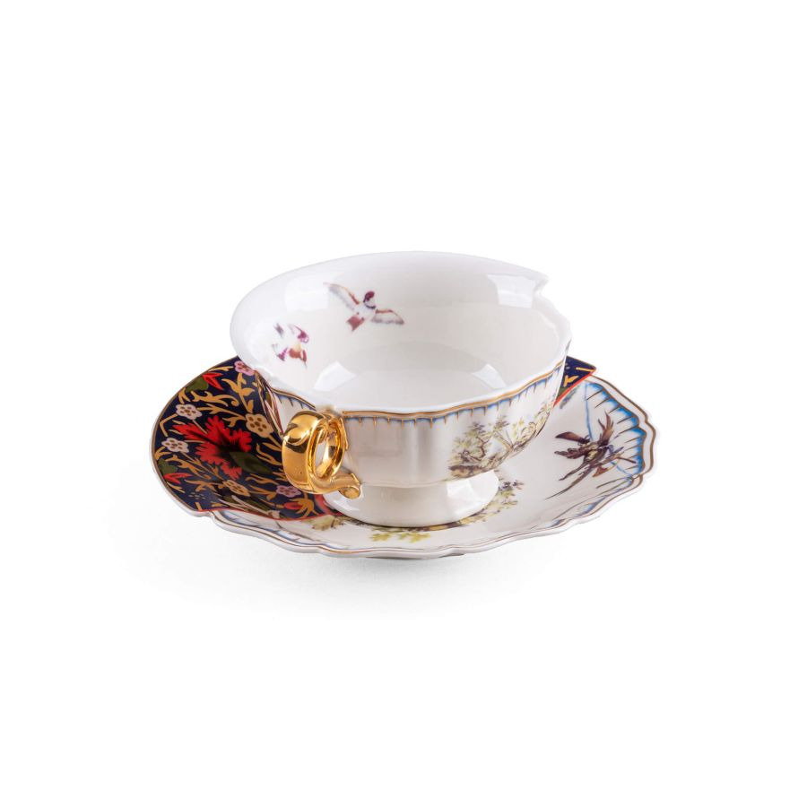 Tasse à thé hybride Kannauj en porcelaine par CTRLZACK x Seletti