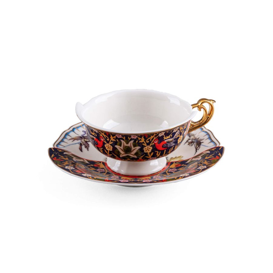 Tasse à thé hybride Kannauj en porcelaine par CTRLZACK x Seletti