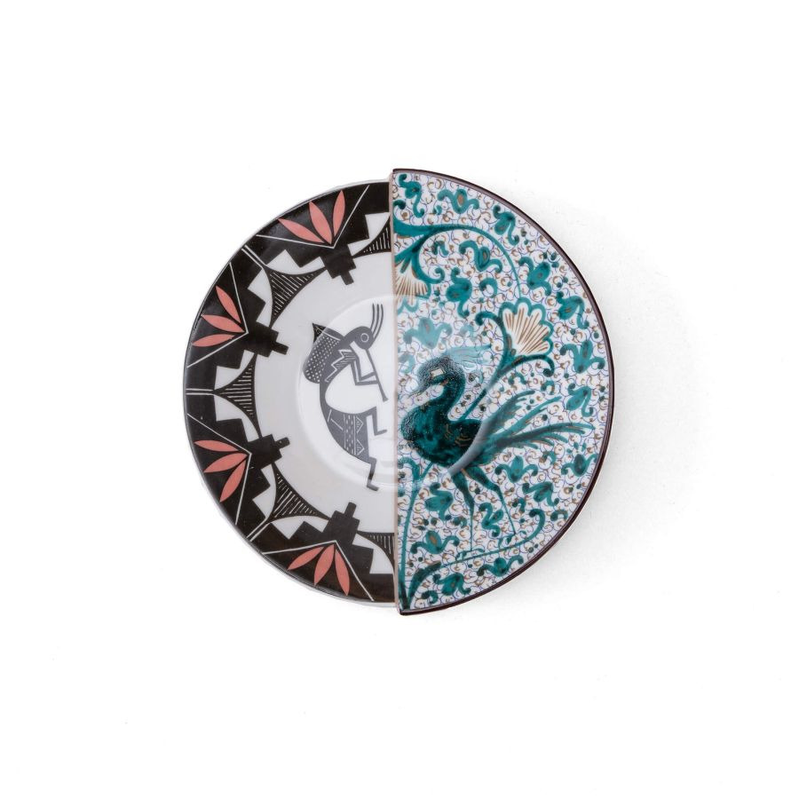 Tasse à thé hybride Aspero en porcelaine par CTRLZACK x Seletti Tasse à thé hybride Aspero en porcelaine par CTRLZACK x Seletti 4