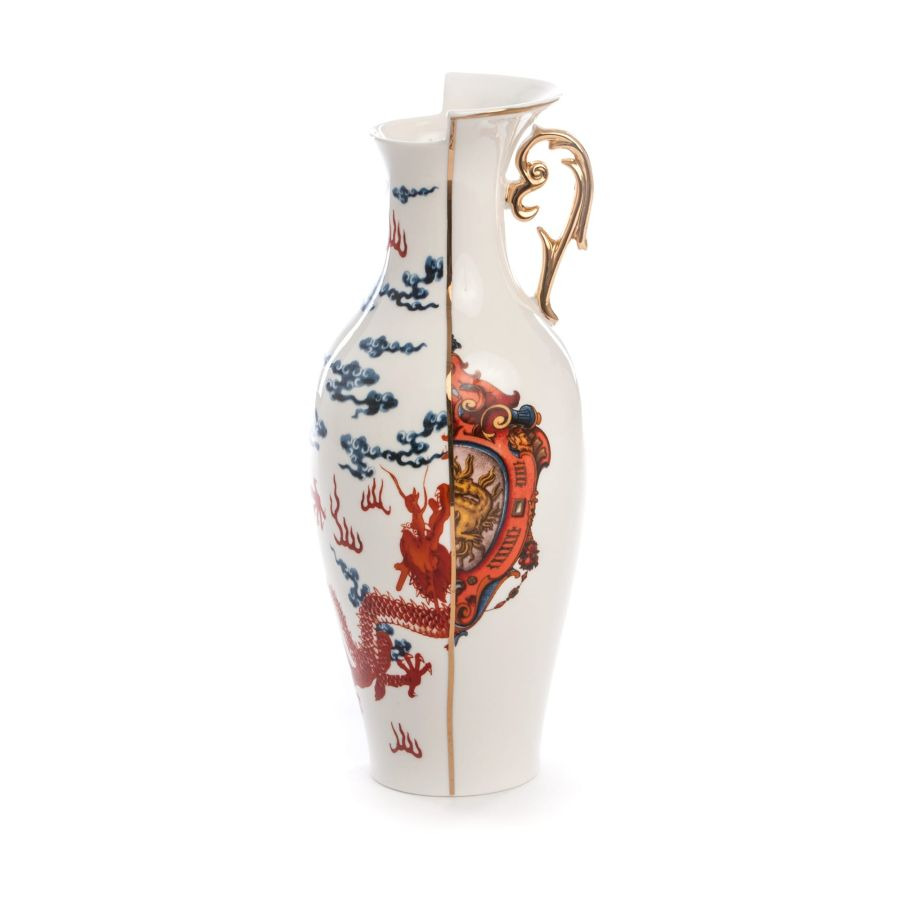 Vase hybride Adelma en porcelaine par CTRLZACK x Seletti