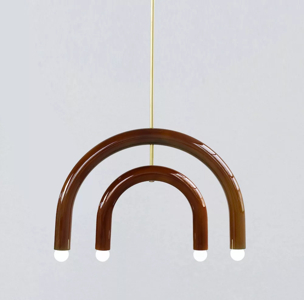 Suspension TRN light E3 en céramique et laiton par Magda Jurek