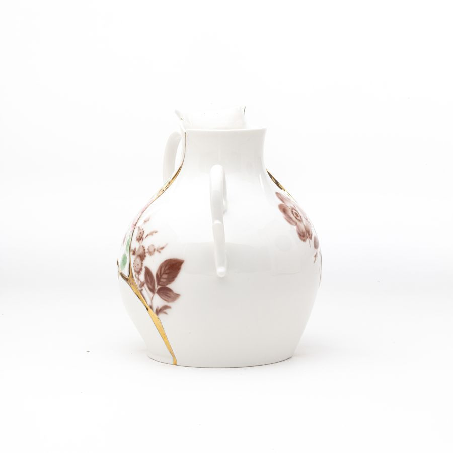 Vase Kintsugi 2 en porcelaine par Marcantonio x Seletti Vase Kintsugi 2 en porcelaine par Marcantonio x Seletti