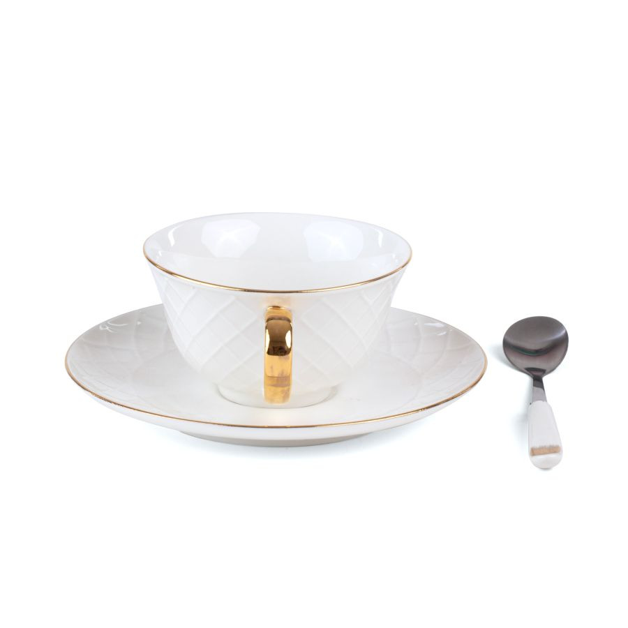 Tasse à thé avec petite cuillère Bona Dea Guiltless  en porcelaine par Tarin x Seletti 3