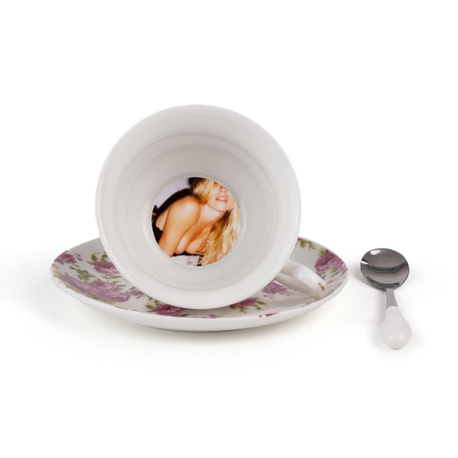 Tasse à thé avec petite cuillère Vittoria Guiltless  en porcelaine par Tarin x Seletti