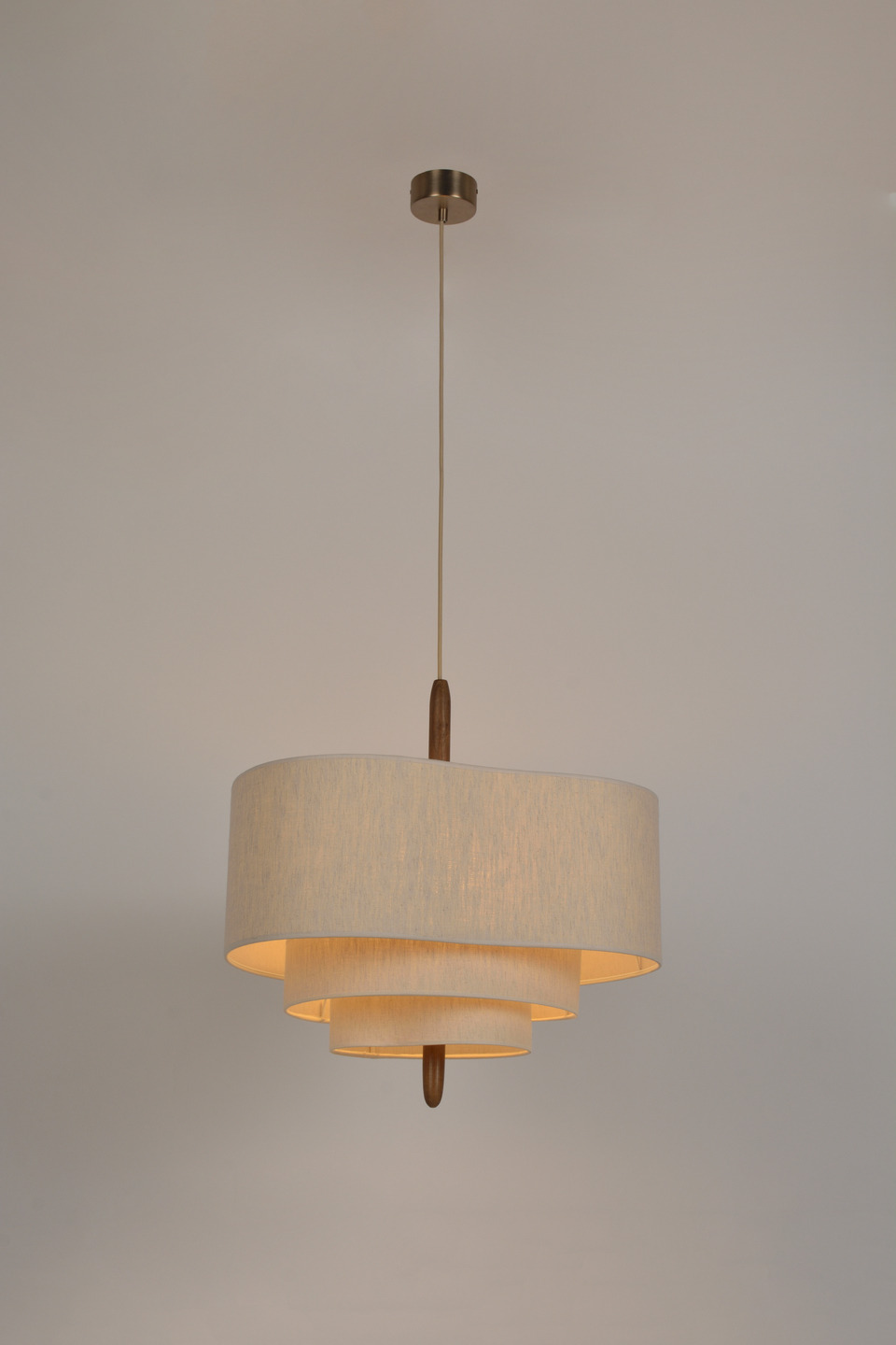 Suspension Pebble en tissu crème par Market Set