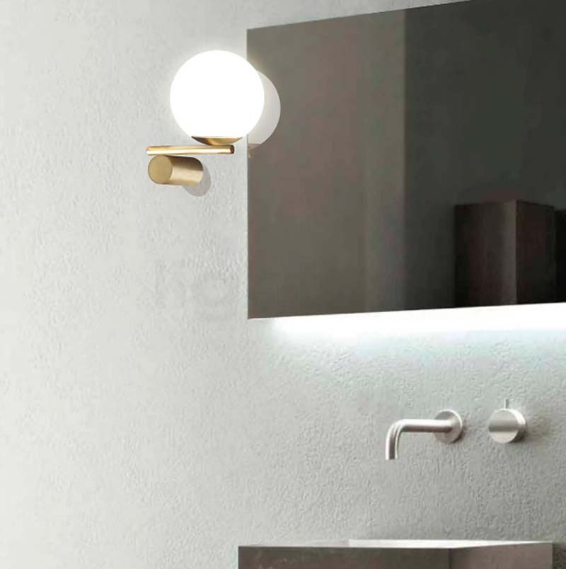 Applique Luna R1 DX par Roberto Giacomucci x Marchetti Applique Luna R1 DX par Roberto Giacomucci x Marchetti