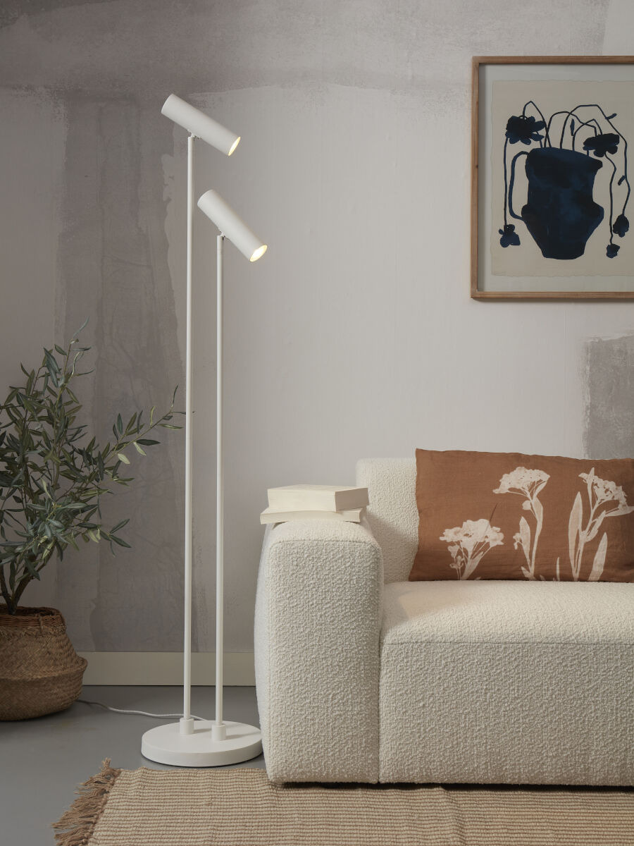 Lampadaire Havana en métal au design contemporain par It's About Romi Lampadaire Havana en métal au design contemporain par It's About Romi