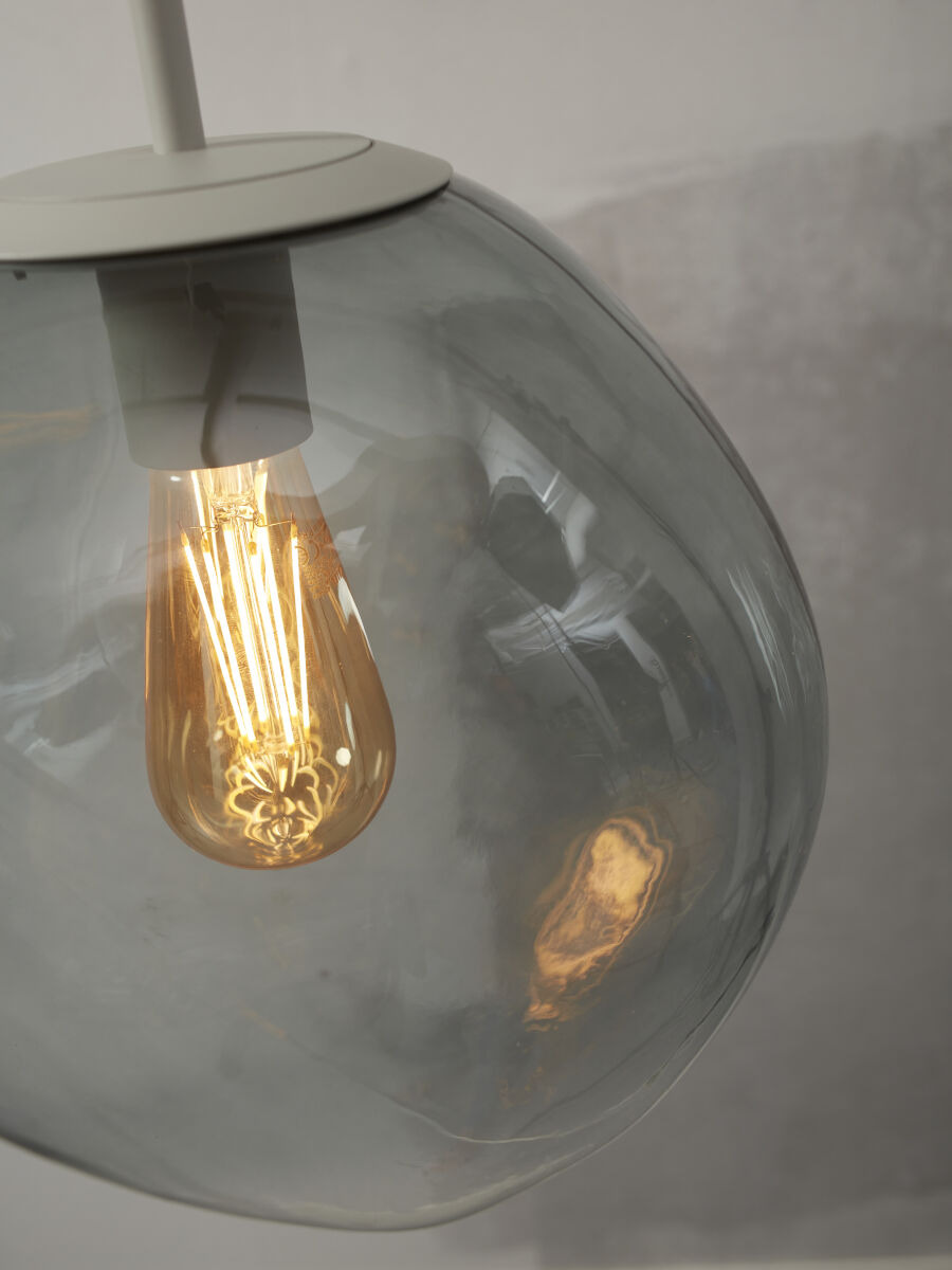 Suspension Helsinki en verre au design vintage par It's About Romi Suspension Helsinki en verre au design vintage par It's About Romi