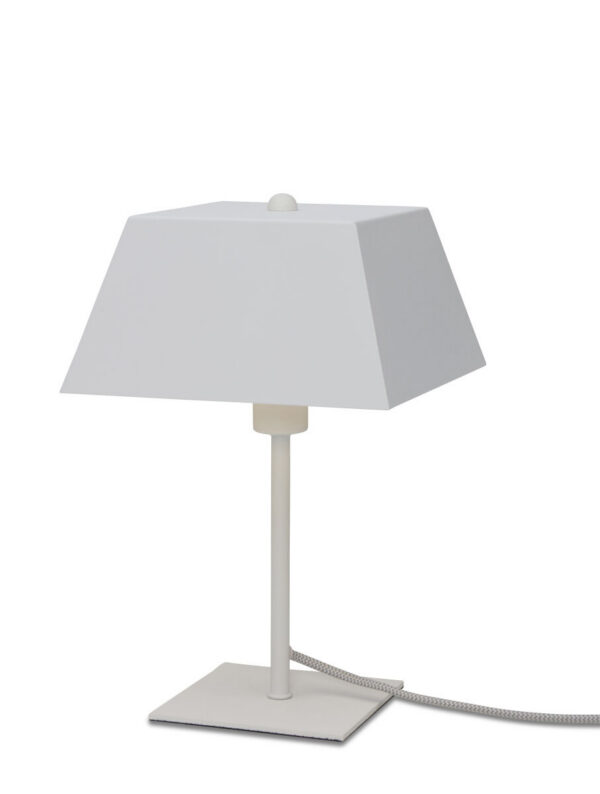 Lampe à poser Perth en métal au design vintage par It's About Romi