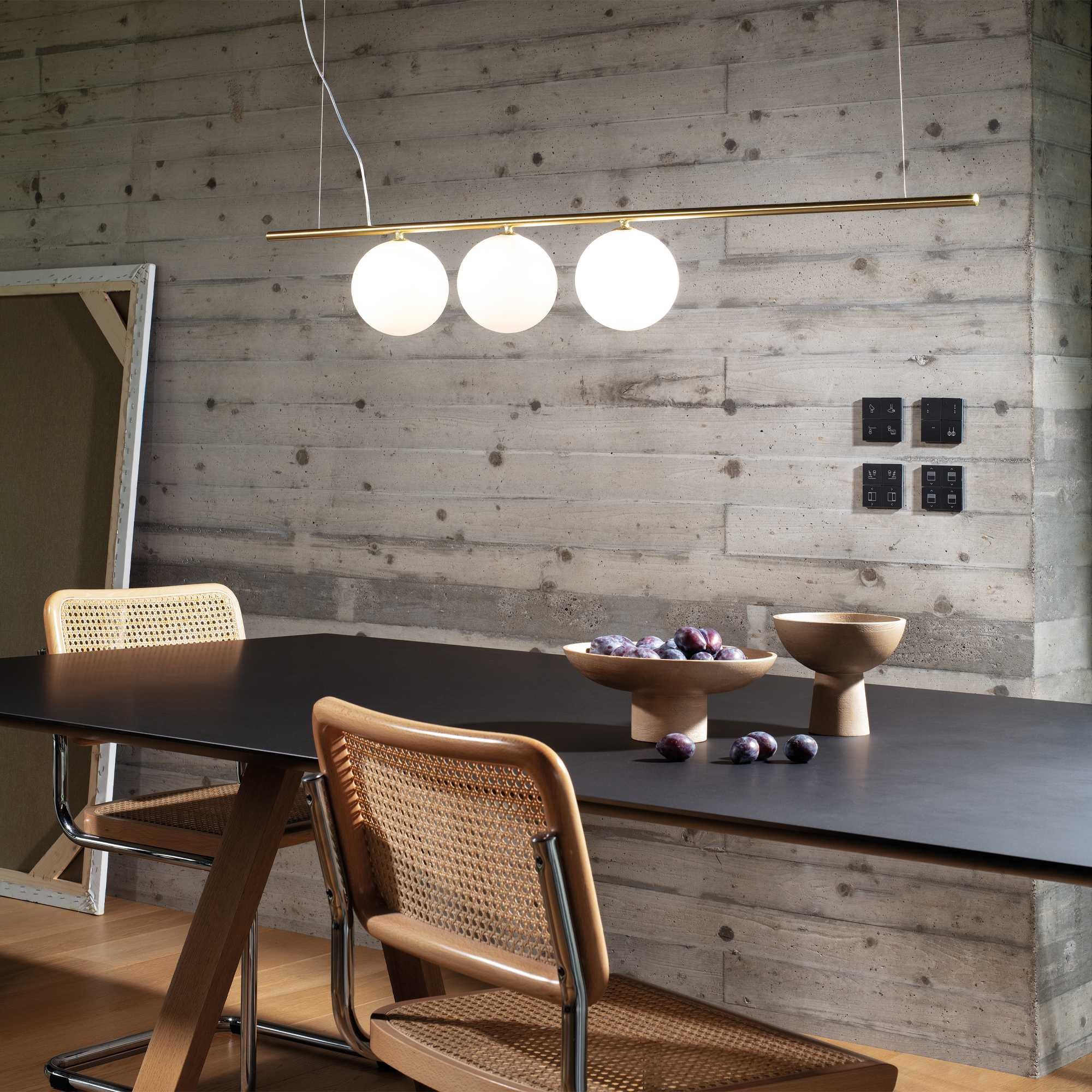Suspension Perline en métal avec verre soufflé - Ideal Lux Suspension Perline en métal avec verre soufflé - Ideal Lux