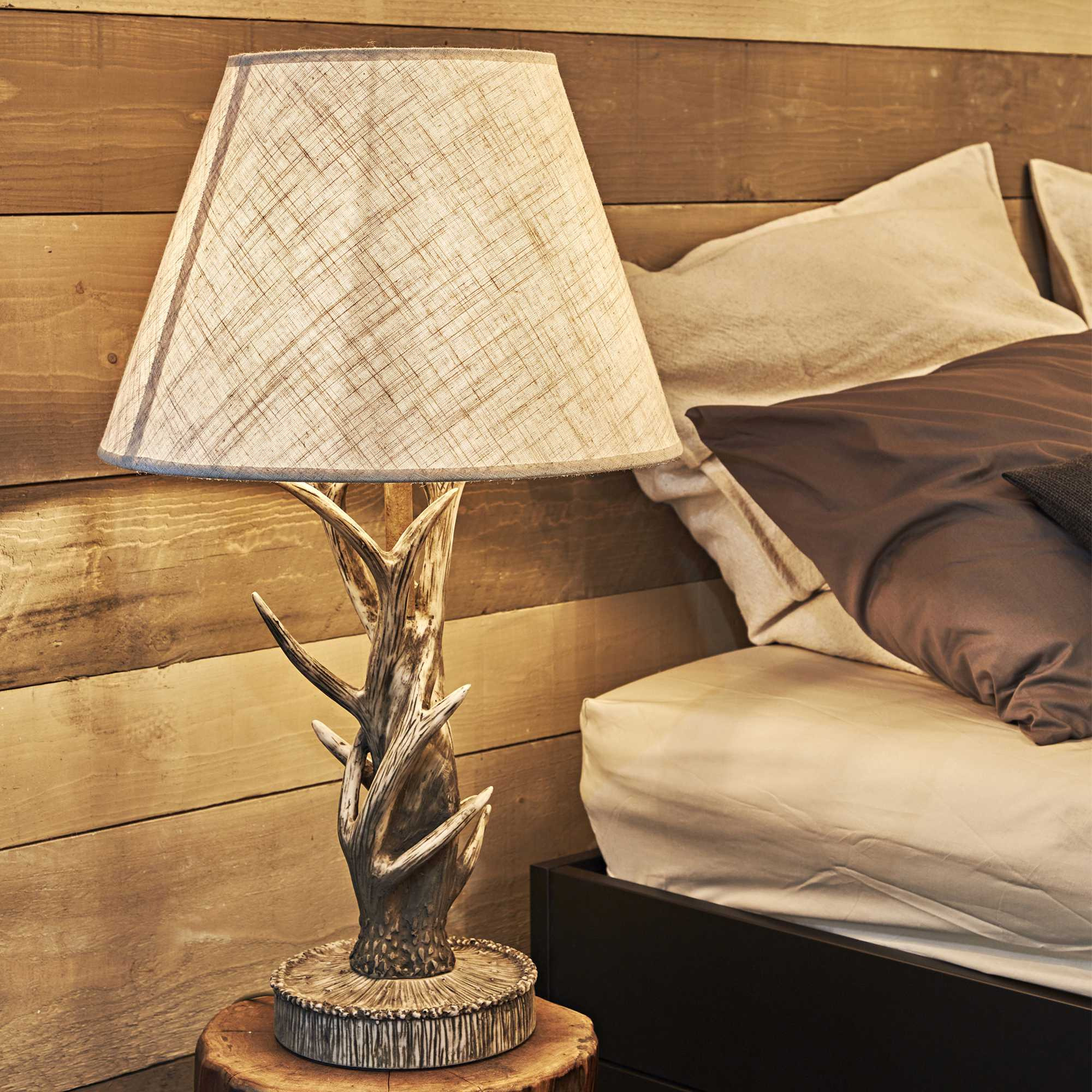 Lampe à poser Chalet luxe montage en métal et résine au design nature - Ideal Lux