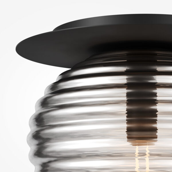 Plafonnier Reels avec base en métal et diffuseur en verre ronds au design contemporain par Maytoni