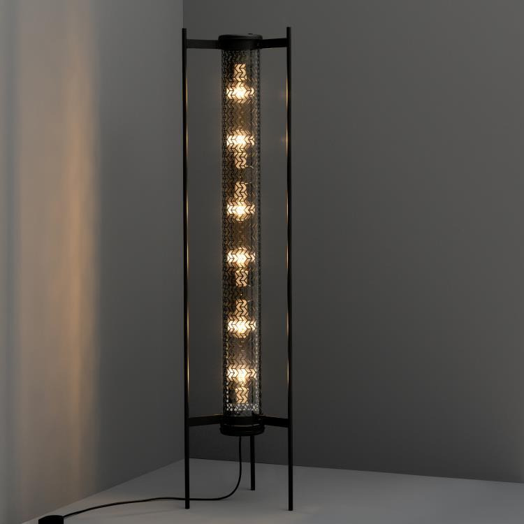 Lampadaire Monceau en inox au design industriel par Sammode