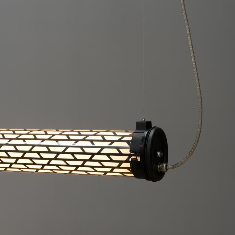 Suspension Belleville en inox au design industriel par Sammode Suspension Belleville en inox au design industriel par Sammode