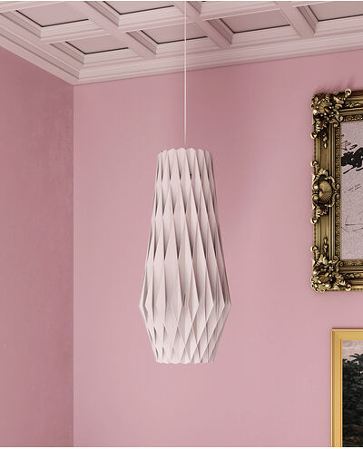 Suspension Signature élancée en métal et abat-jour en contreplaqué de bouleau au design contemporain par Pilke Lights Suspension Signature élancée en métal et abat-jour en contreplaqué de bouleau au design contemporain par Pilke Lights