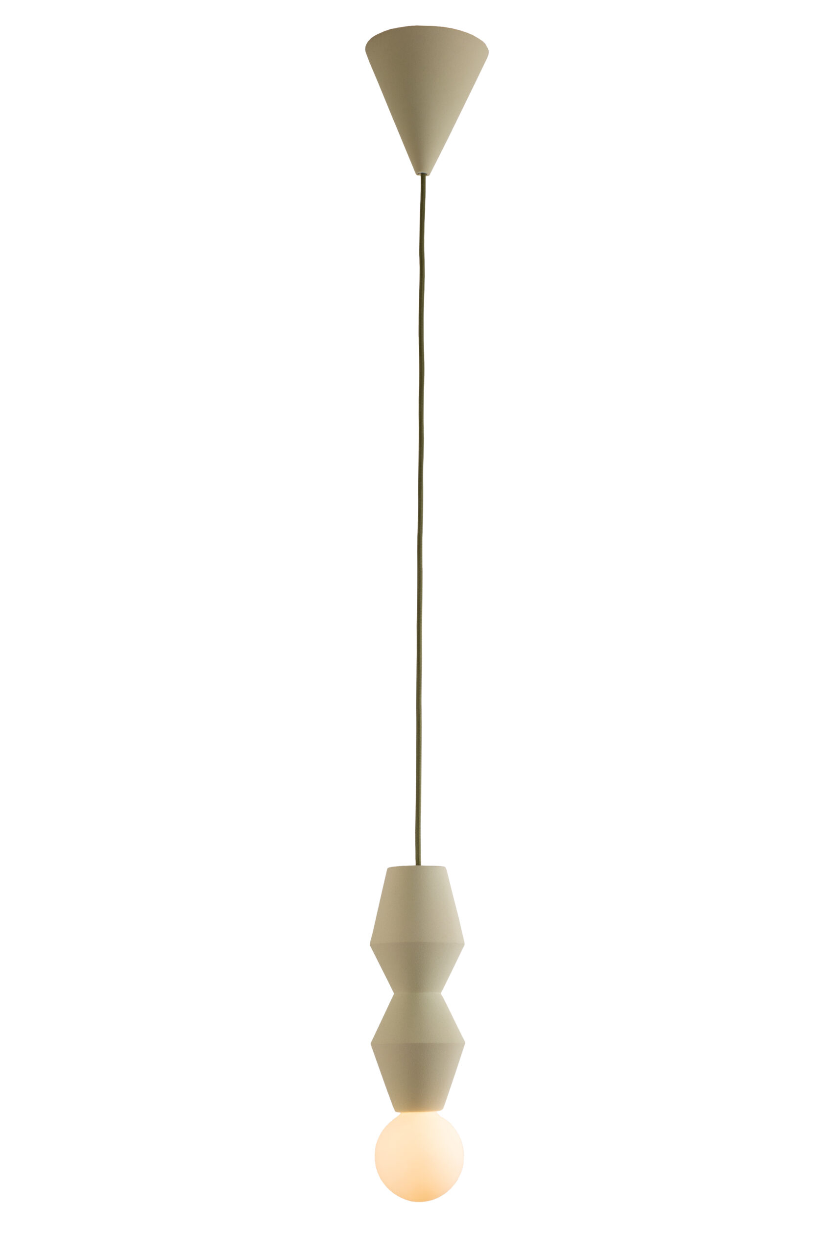 Suspension Stucco n°2 en céramique au design scandinave par Julia Jessen x Schneid Lighting Suspension Stucco n°2 en céramique au design scandinave par Julia Jessen x Schneid Lighting
