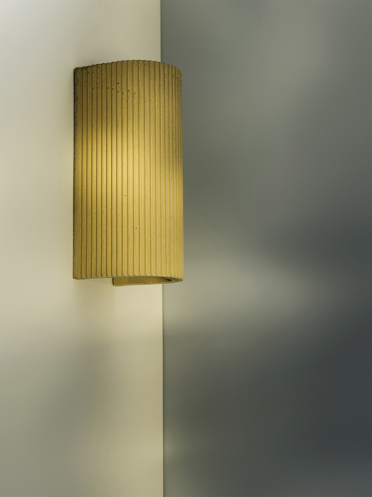 Applique S3 en béton par Stefan Gant x Gant Lights Applique S3 en béton par Stefan Gant x Gant Lights