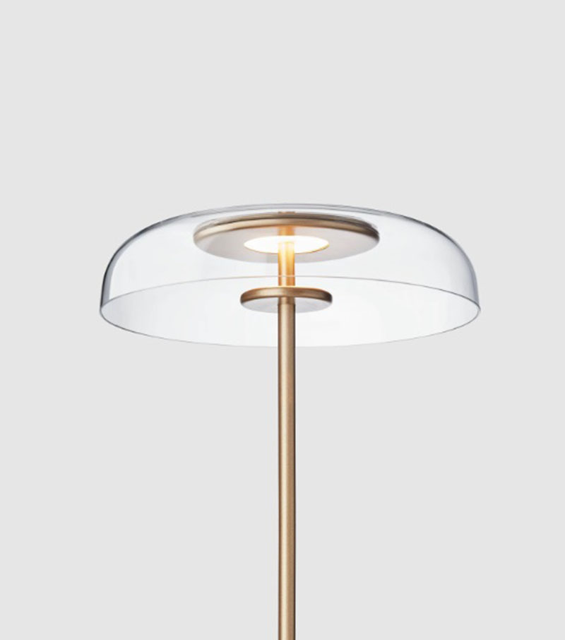 Lampadaire Blossi base en métal au design contemporain par Sofie Refer x Nuura Lampadaire Blossi base en métal Or nordique par Sofie Refer x Nuura vue de bas