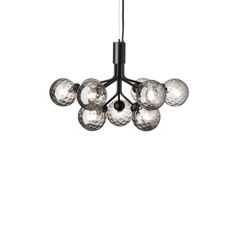 Suspension Apiales base en métal avec abat-jour ombellifères au design contemporain par Sofie Refer x Nuura Suspension Apiales base en métal avec abat-jour ombellifères au design contemporain par Sofie Refer x Nuura