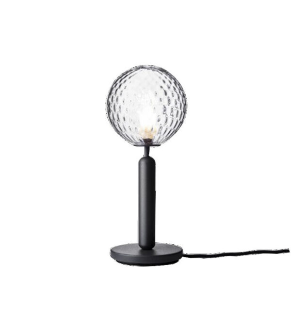 Lampe à poser Miira base en métal avec abat-jour en verre transparent gaufré au design contemporain par Sofie Refer x Nuura