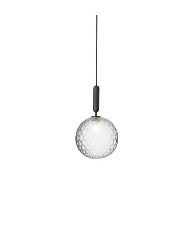 Suspension Miira Large en grappe avec abat-jour en verre optic clear au design contemporain par Sofie Refer x Nuura