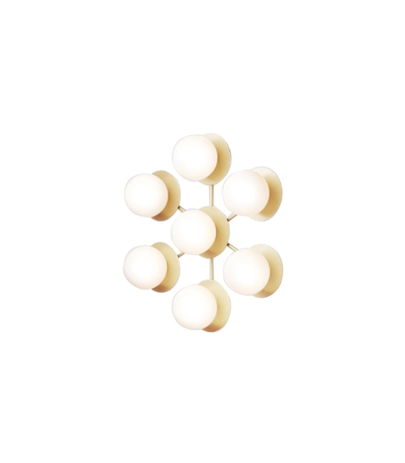 Applique Liila Star base en métal avec abat-jour en verre Opal blanc au design contemporain par Sofie Refer x Nuura