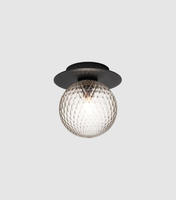 Applique extérieure Liila 1 base en métal avec abat-jour en verre Optic Clear au design contemporain par Sofie Refer x Nuura