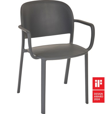 Fauteuil Trena en polypropylène au design contemporain par Yonoh Studio x Ezpeleta Fauteuil Trena en polypropylène au design contemporain par Yonoh Studio x Ezpeleta