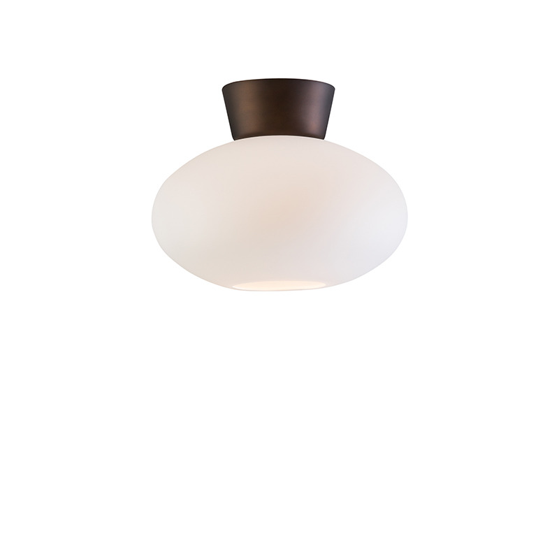 Plafonnier Bullo base en métal et abat-jour en verre au design contemporain par Belid Plafonnier Bullo base en métal et abat-jour en verre au design contemporain par Belid